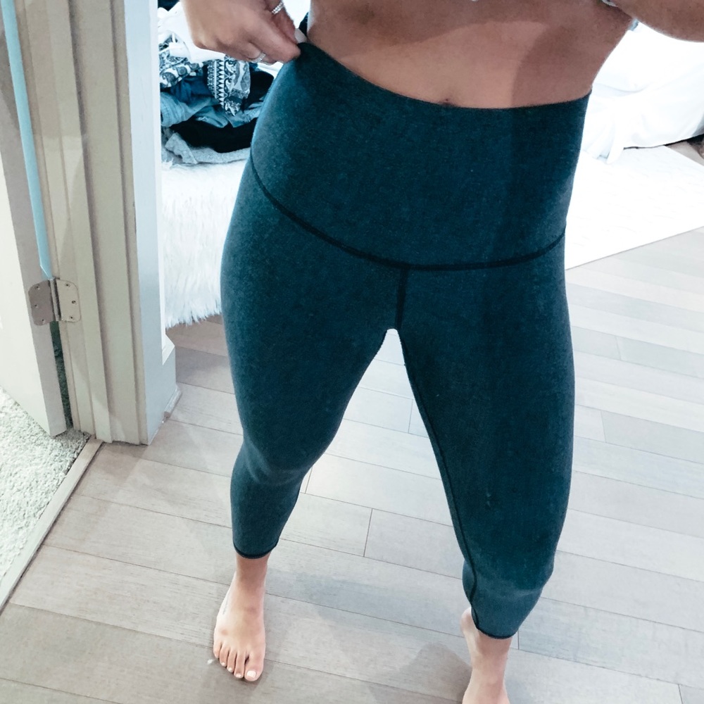 Lulu soft grey leggings 7/8